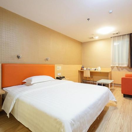 Jia Mei Xin Holiday Hotel Baiyun Airport Branch Kuangcsou Kültér fotó