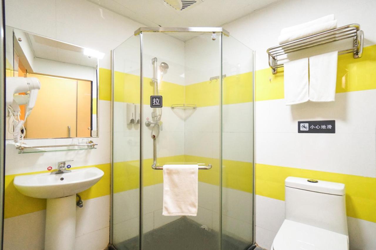 Jia Mei Xin Holiday Hotel Baiyun Airport Branch Kuangcsou Kültér fotó