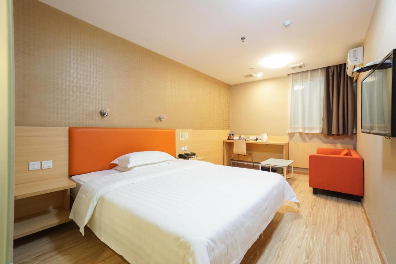 Jia Mei Xin Holiday Hotel Baiyun Airport Branch Kuangcsou Kültér fotó