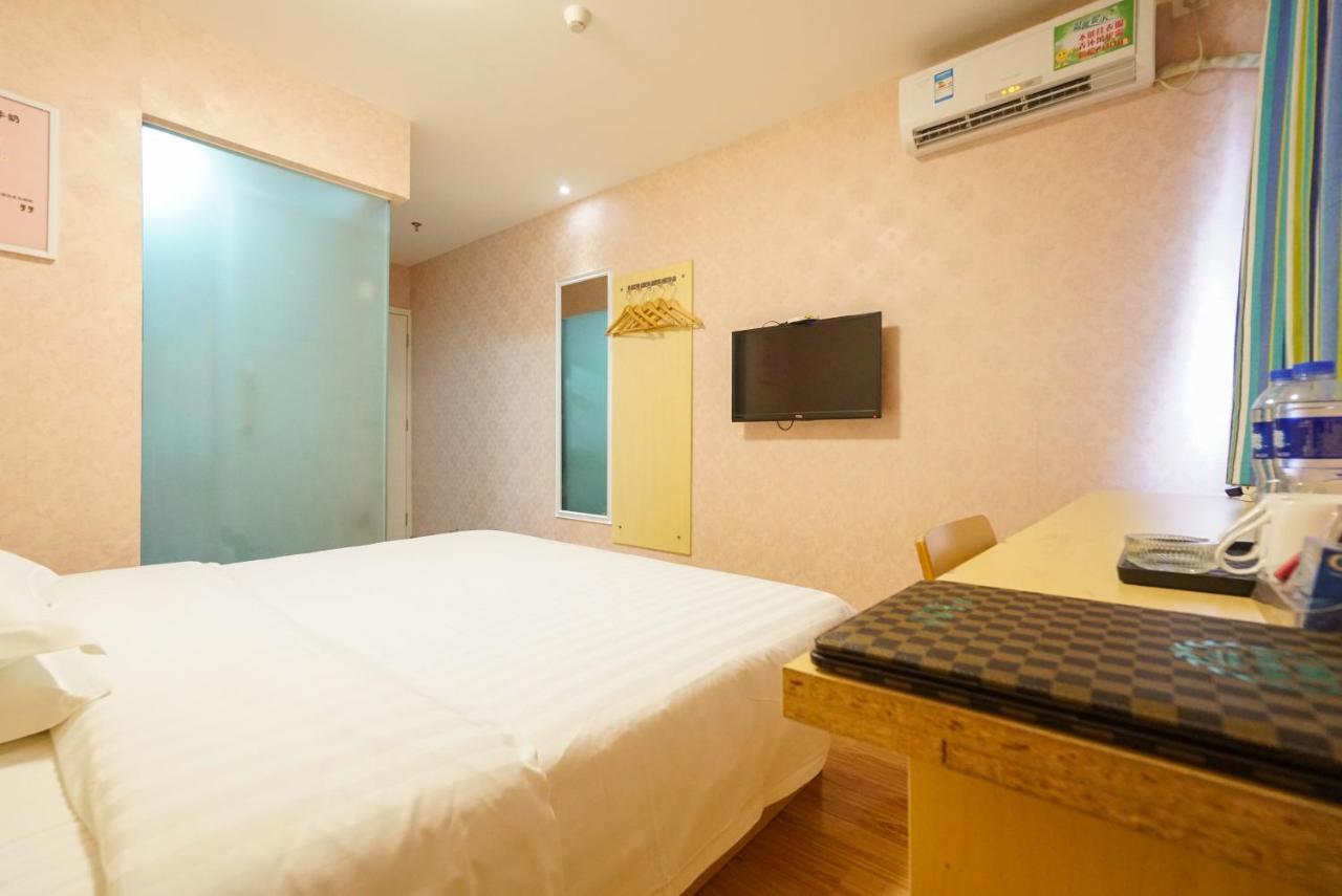 Jia Mei Xin Holiday Hotel Baiyun Airport Branch Kuangcsou Kültér fotó