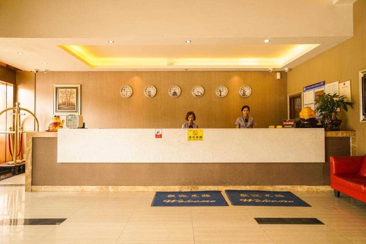 Jia Mei Xin Holiday Hotel Baiyun Airport Branch Kuangcsou Kültér fotó