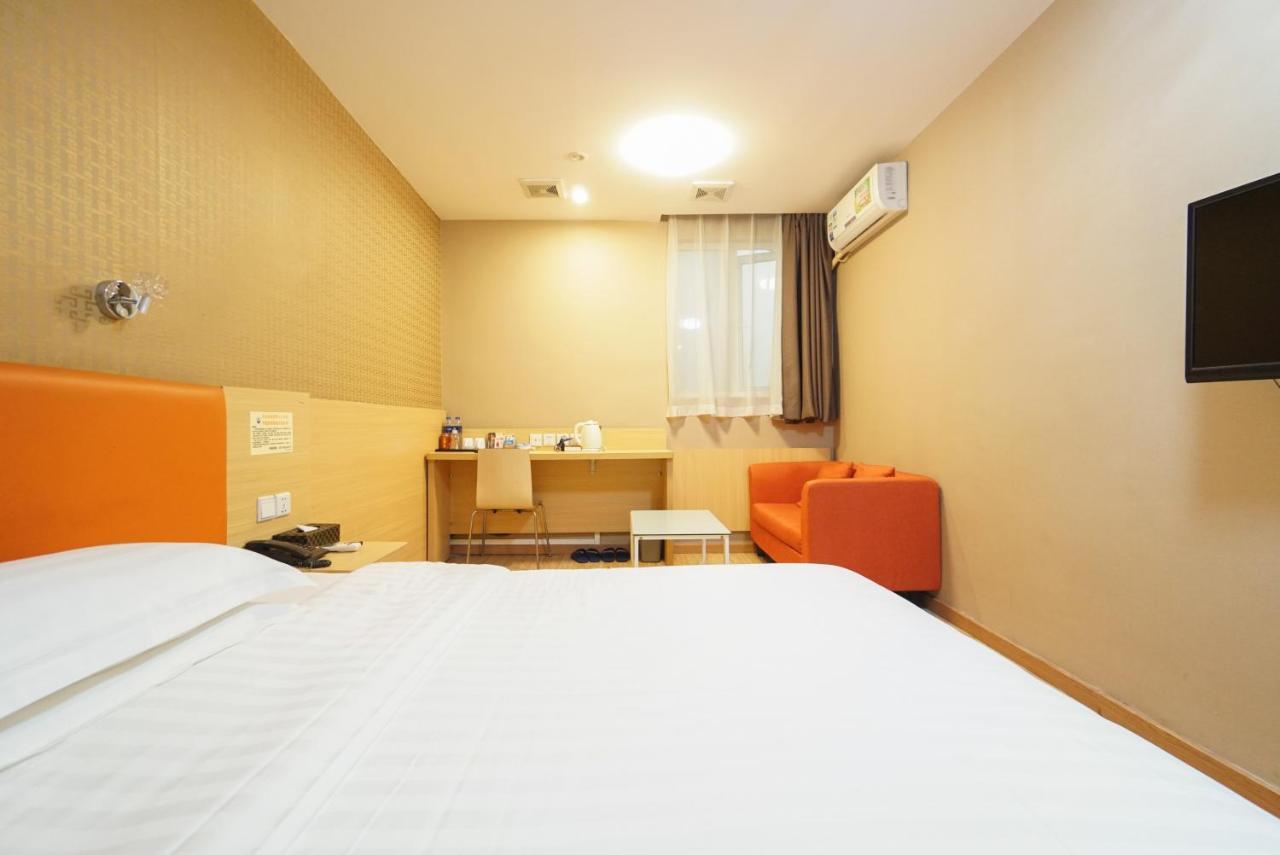 Jia Mei Xin Holiday Hotel Baiyun Airport Branch Kuangcsou Kültér fotó